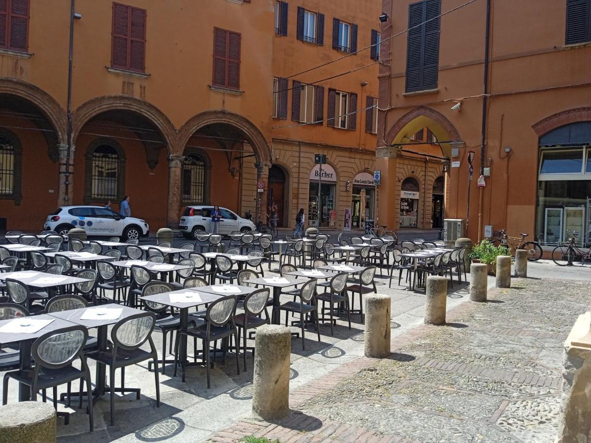 Residenza Zamboni Apartment Bologna Luaran gambar